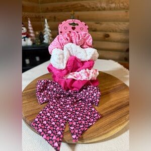VALENTINES DAY Hair Scrunchies • Set of 6